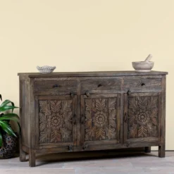 Aarnav - Handgesneden Mangohouten Dressoir