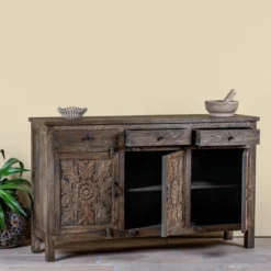 Aarnav - Handgesneden Mangohouten Dressoir