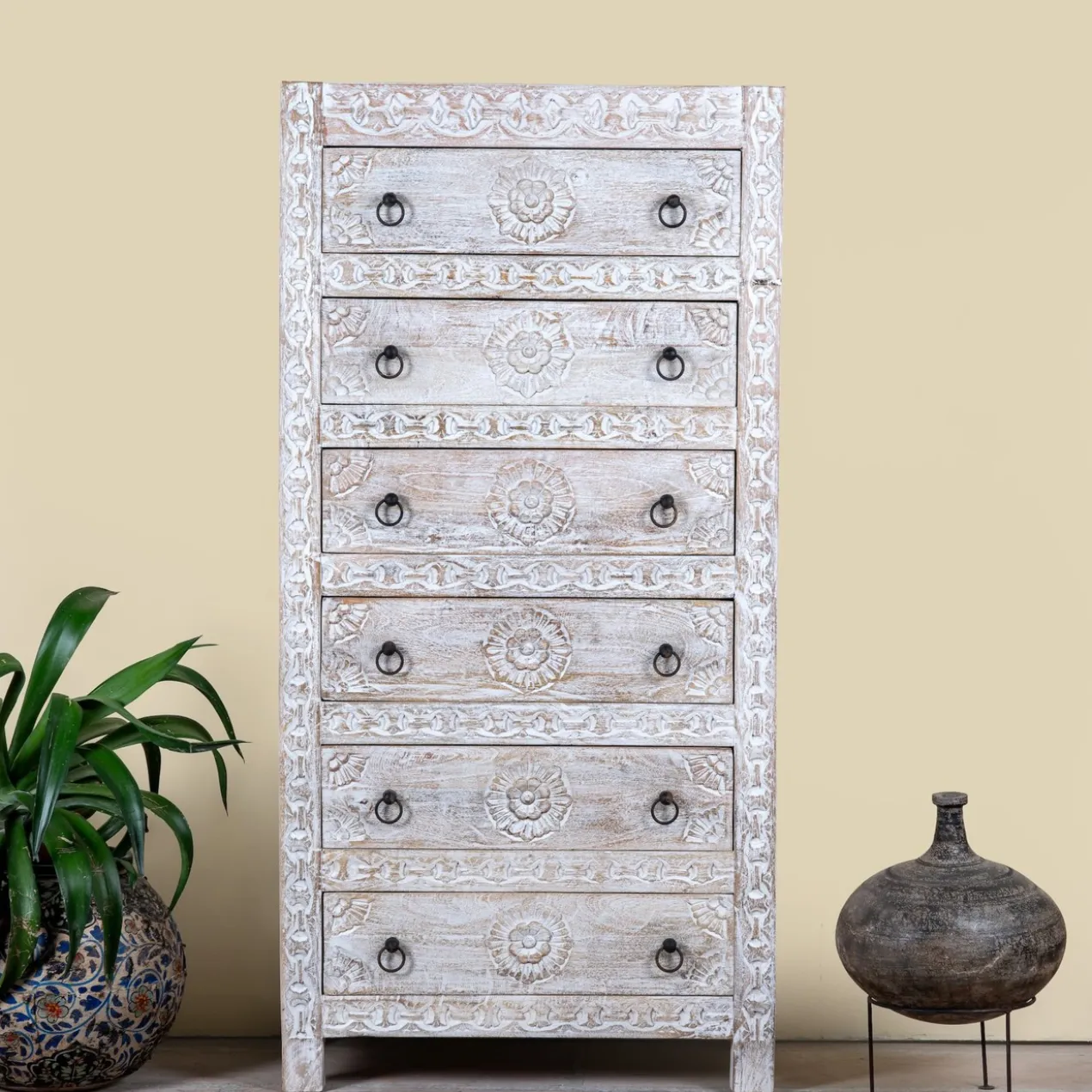 Abhi - Handgesneden Mangohouten Ladenkast Wit