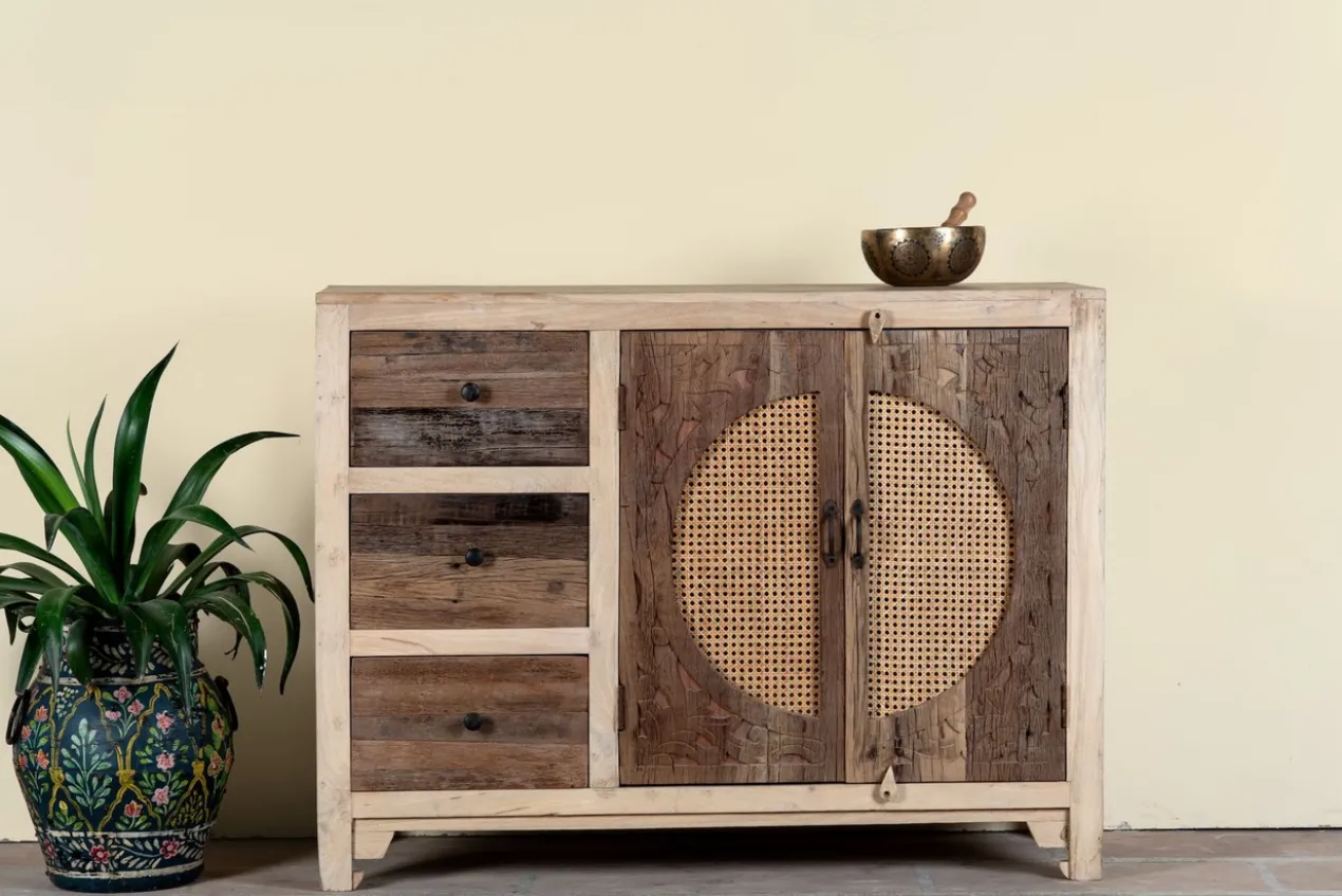 Amruta - Dressoir van Gerecycled Hout