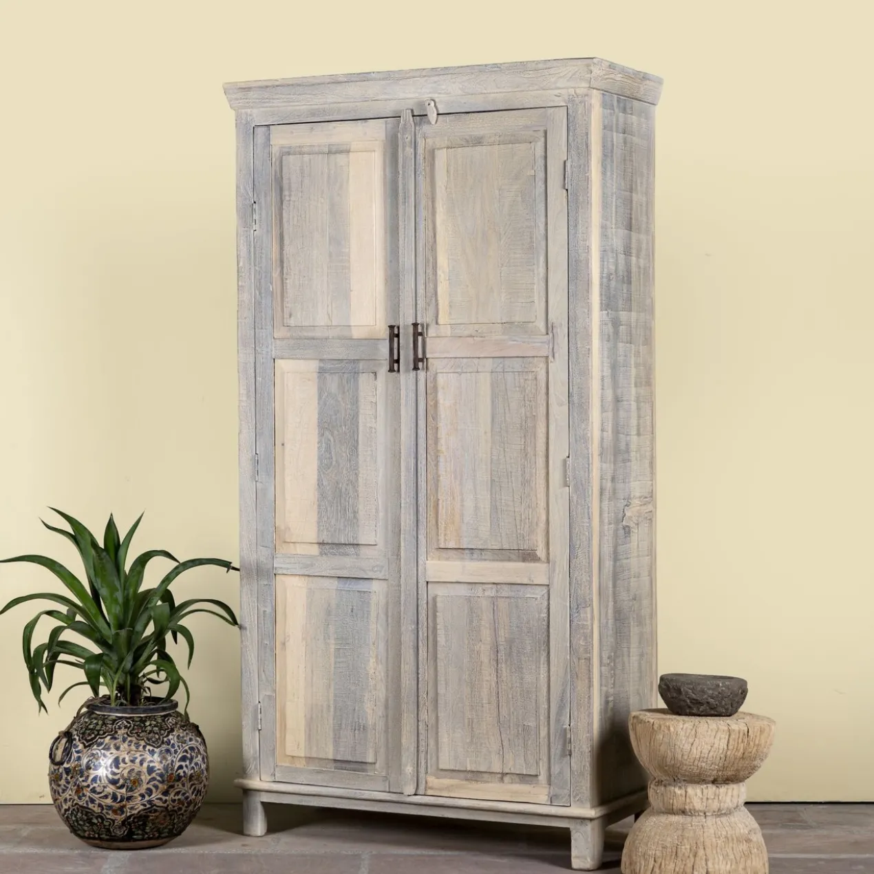Arrya - Kast van Gerecycled Hout 190cm