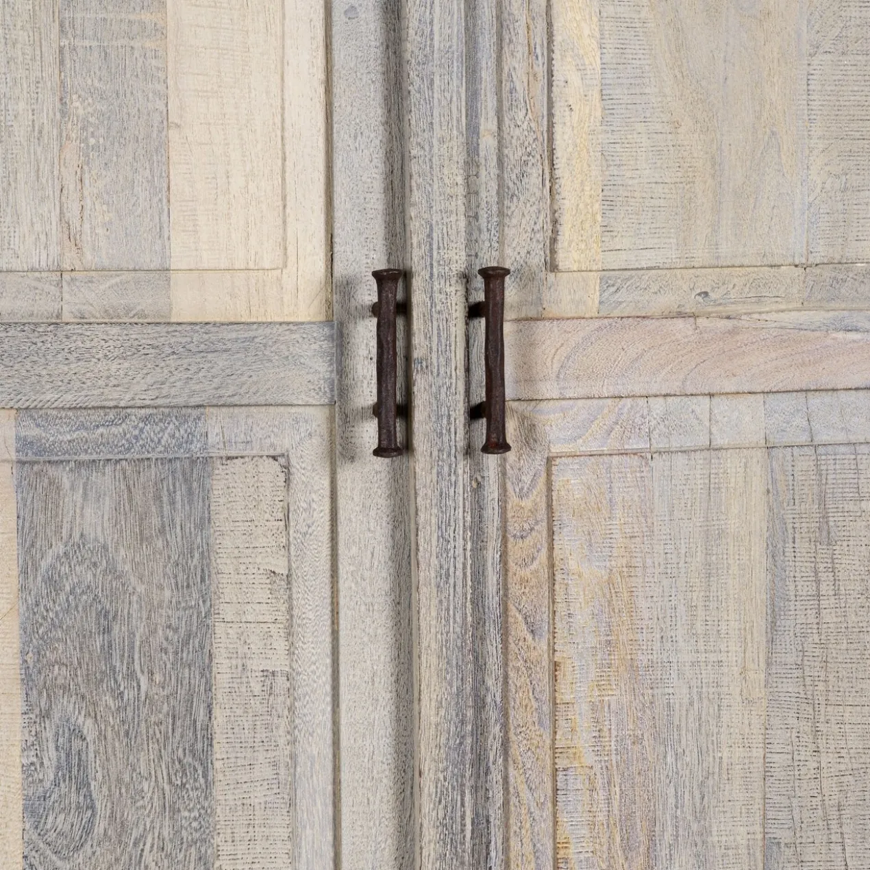 Arrya - Kast van Gerecycled Hout 190cm