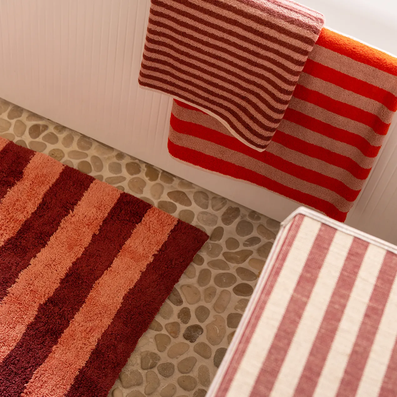 Badmat Stripe 50x70 cm blush/bordeaux