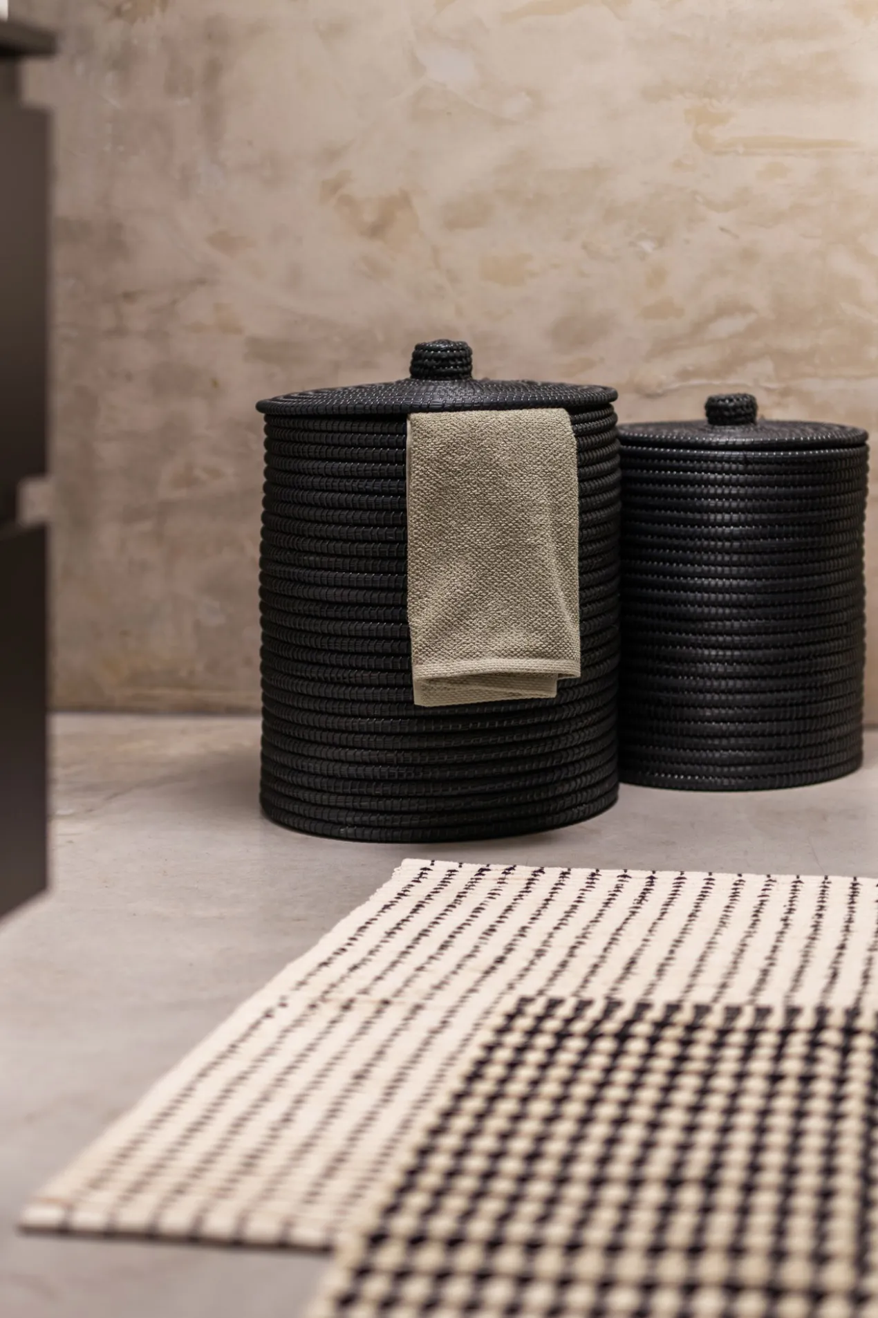 Badmat Tommy black 50x70 cm