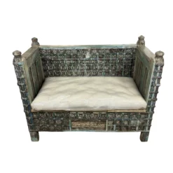 Bank gekleurd met matras uniek