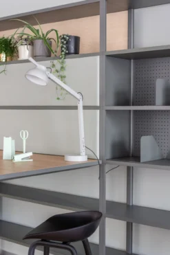Barkruk AAS32 75 cm zwart gelakt eiken onderstel black