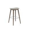Barkruk Fiber 75 cm met donker eiken onderstel grey