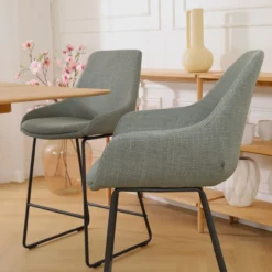 Barkruk Nino-Mae licht groen - zwart onderstel - 65 cm