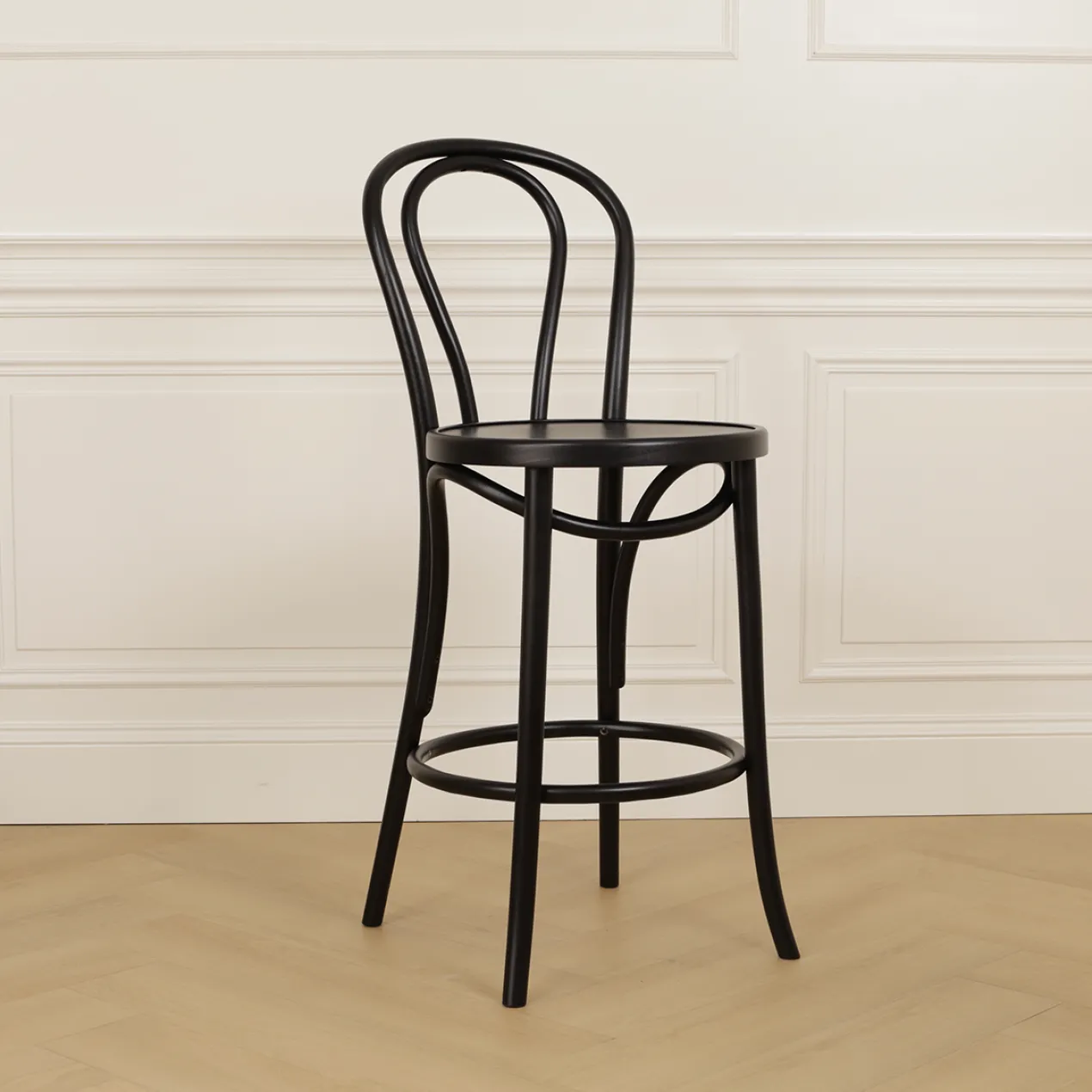 Barkruk Vienna Thonet No. 18 houten black stained H65 cm