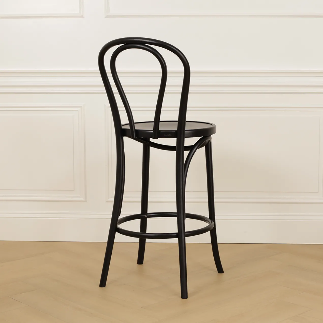 Barkruk Vienna Thonet No. 18 houten black stained H65 cm