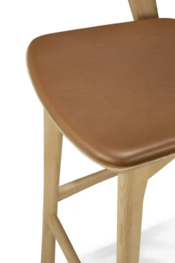 Barstoel Bok gelakt eiken/cognac 76