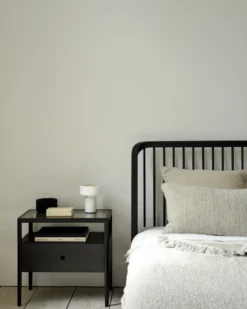 Bed Spindle 180x200 cm zwart