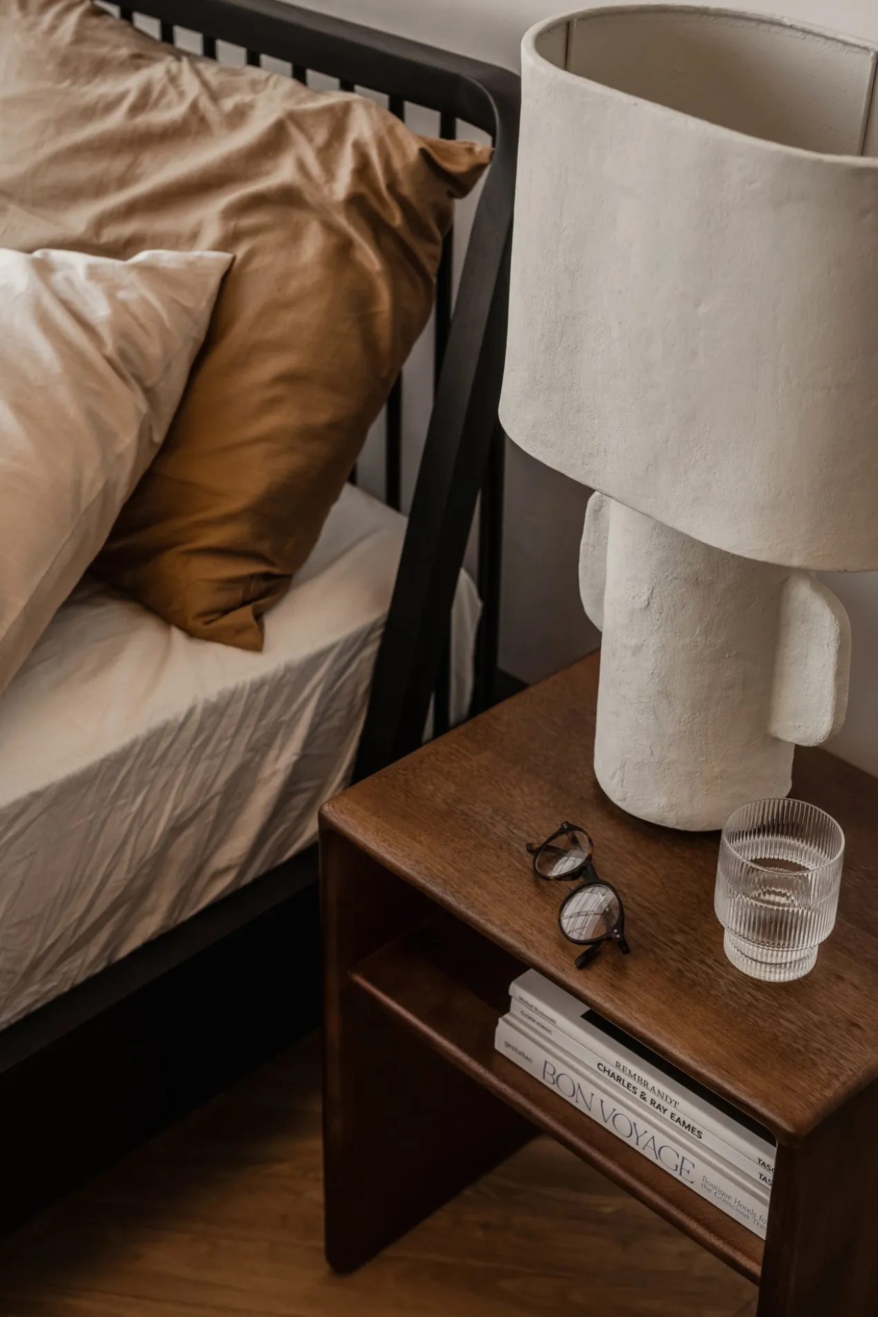 Bed Spindle 180x200 cm zwart