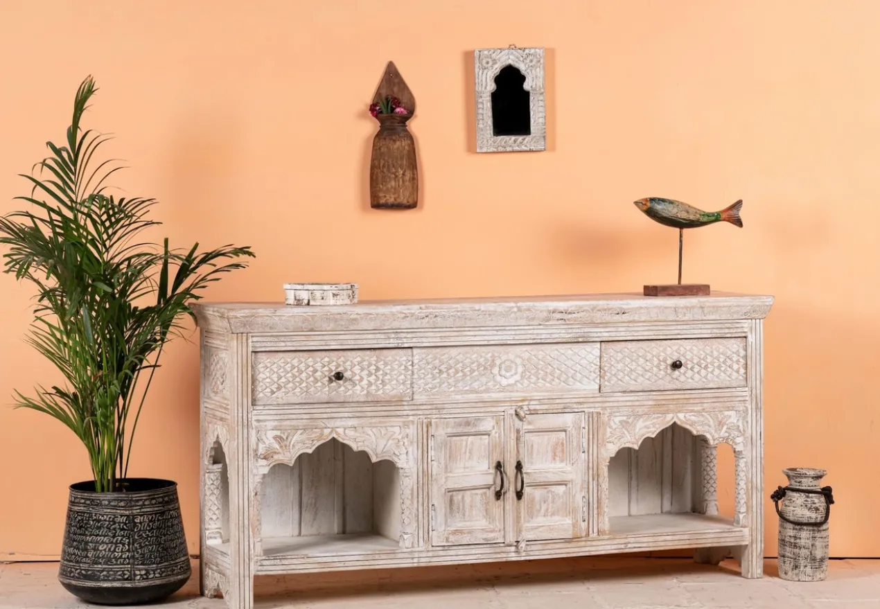 Bhanvad - Handgesneden Mangohouten Consoletafel