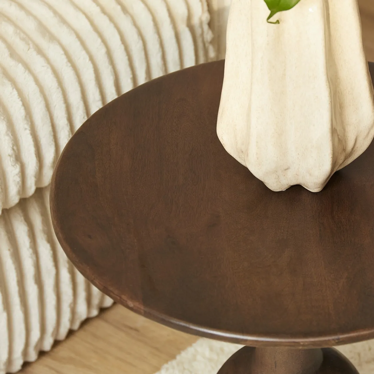BIJZETTAFEL DONNA BRUIN
