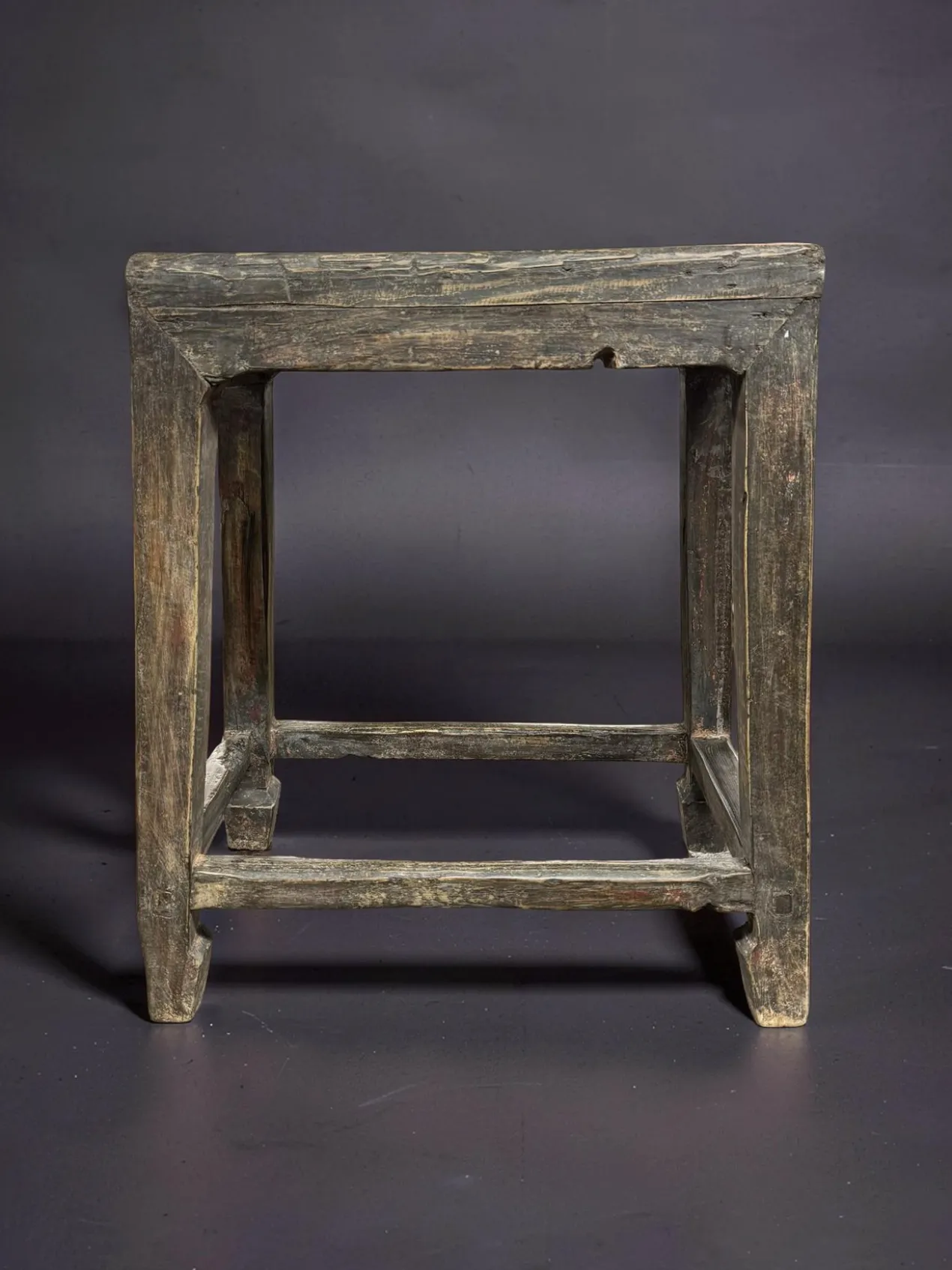 Bijzettafel unieke patina China