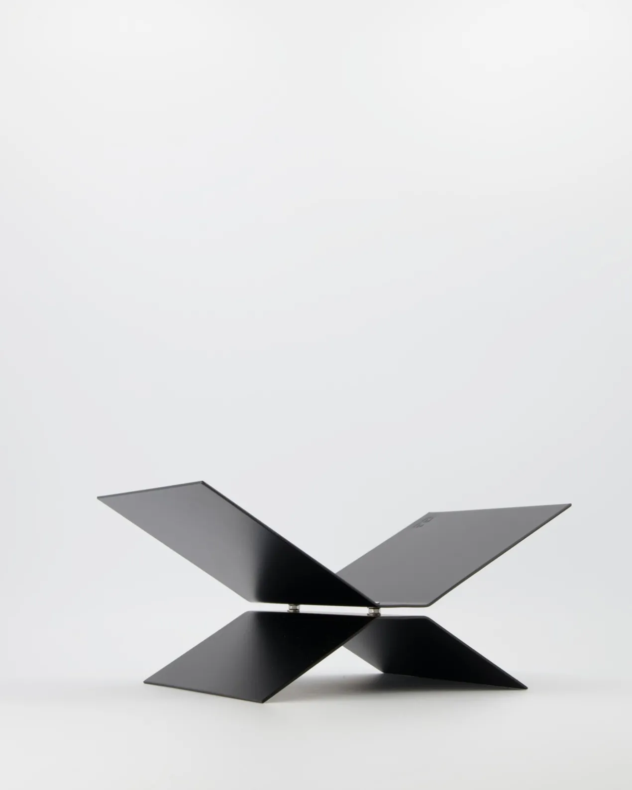 Boekenstandaard Atlas Black