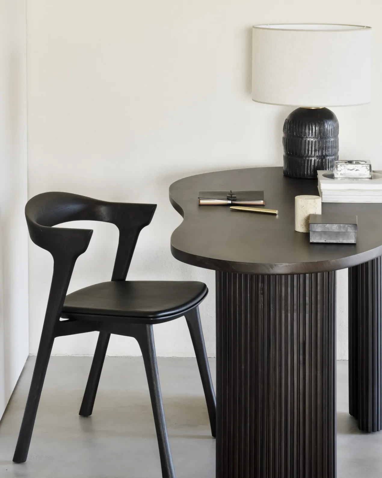 Boomerang bureau 160 - donker mahonie