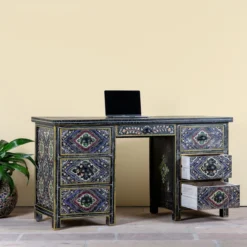 Bureau Aanand