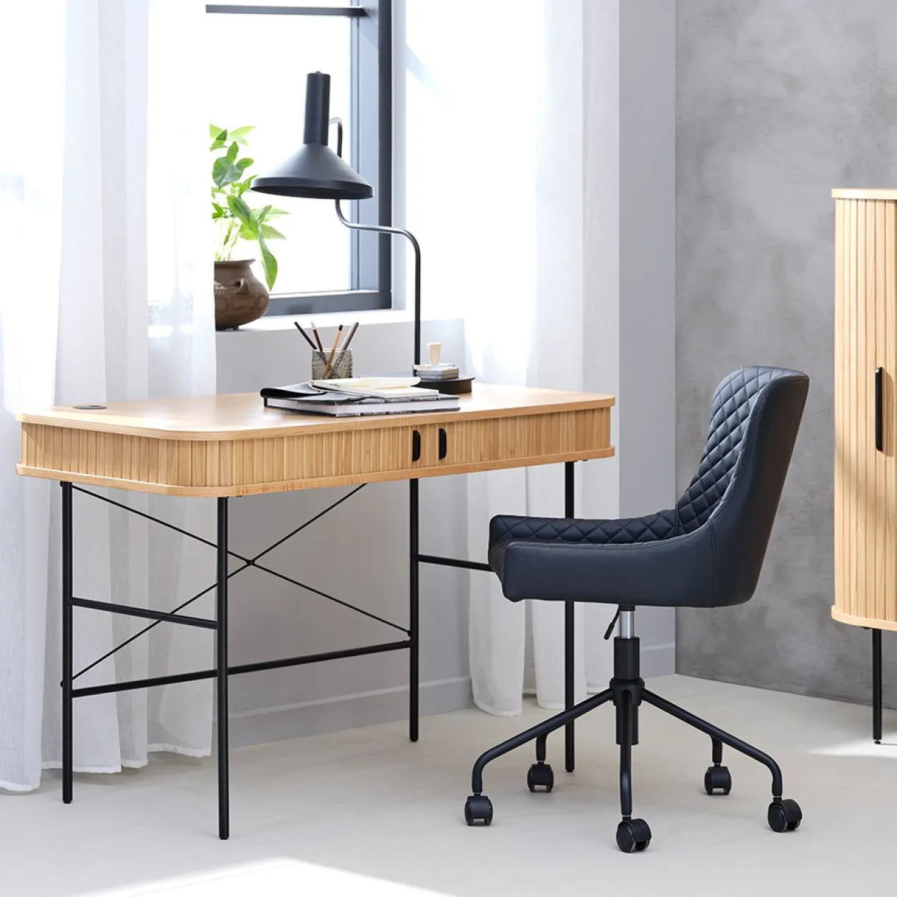 Bureau Lenn Gerookt eiken