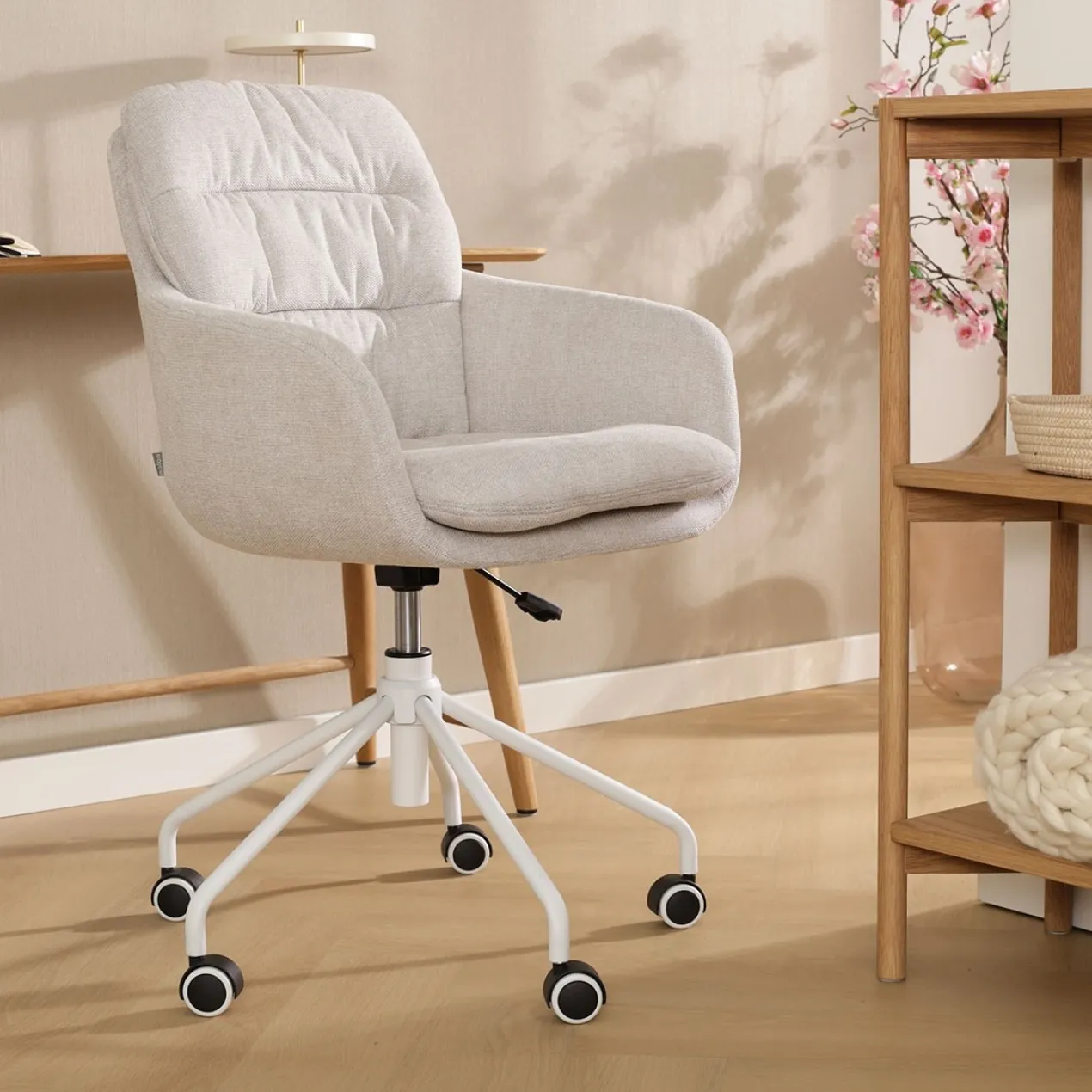 Bureaustoel Nout-Mia beige - wit onderstel
