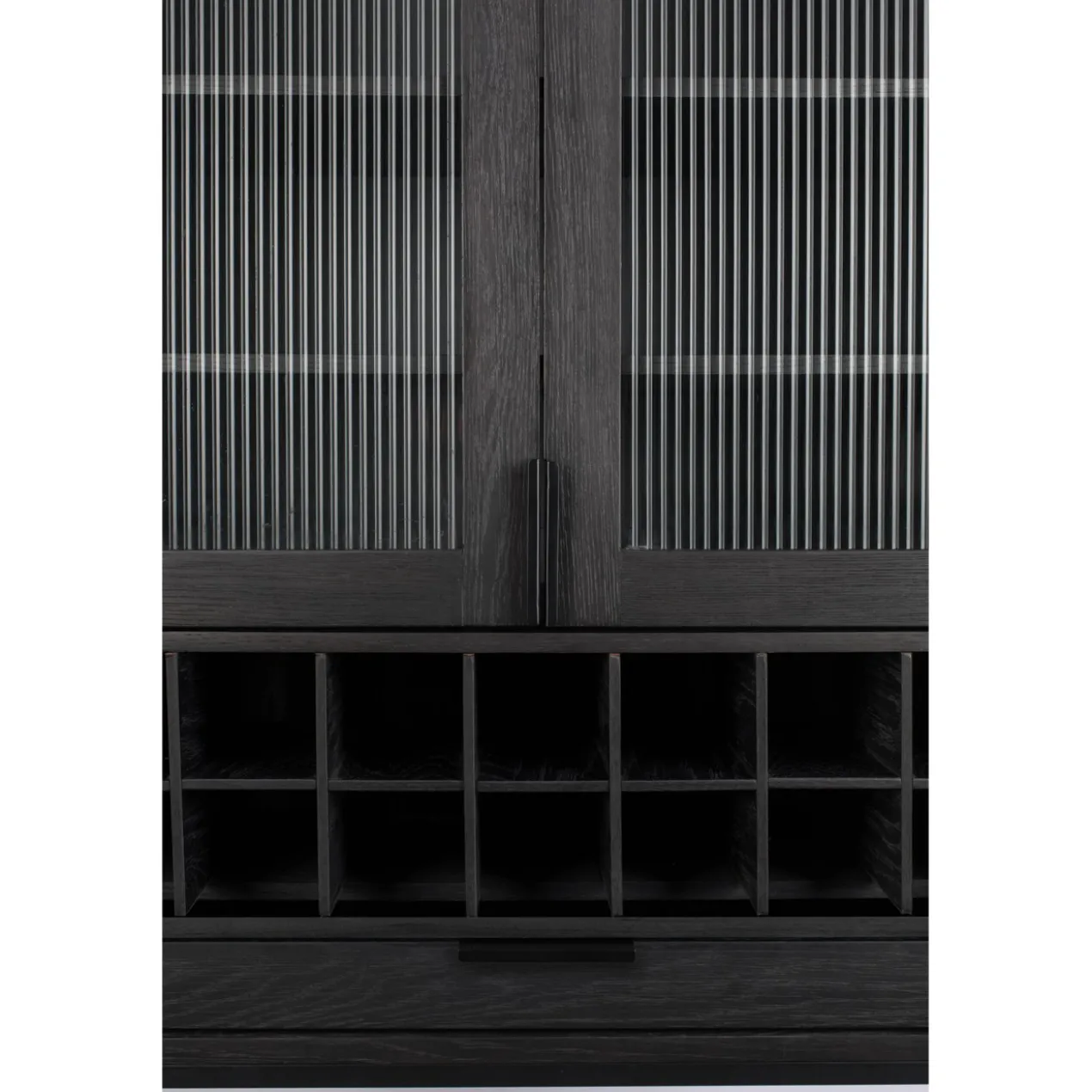 Cabinet travis black oak