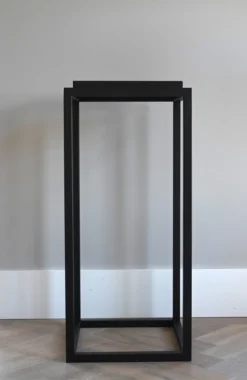 Ceasar Zuil Small Zwart 80 cm hoog en 30 cm breed