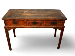 Chinese wandtafel 3 lades