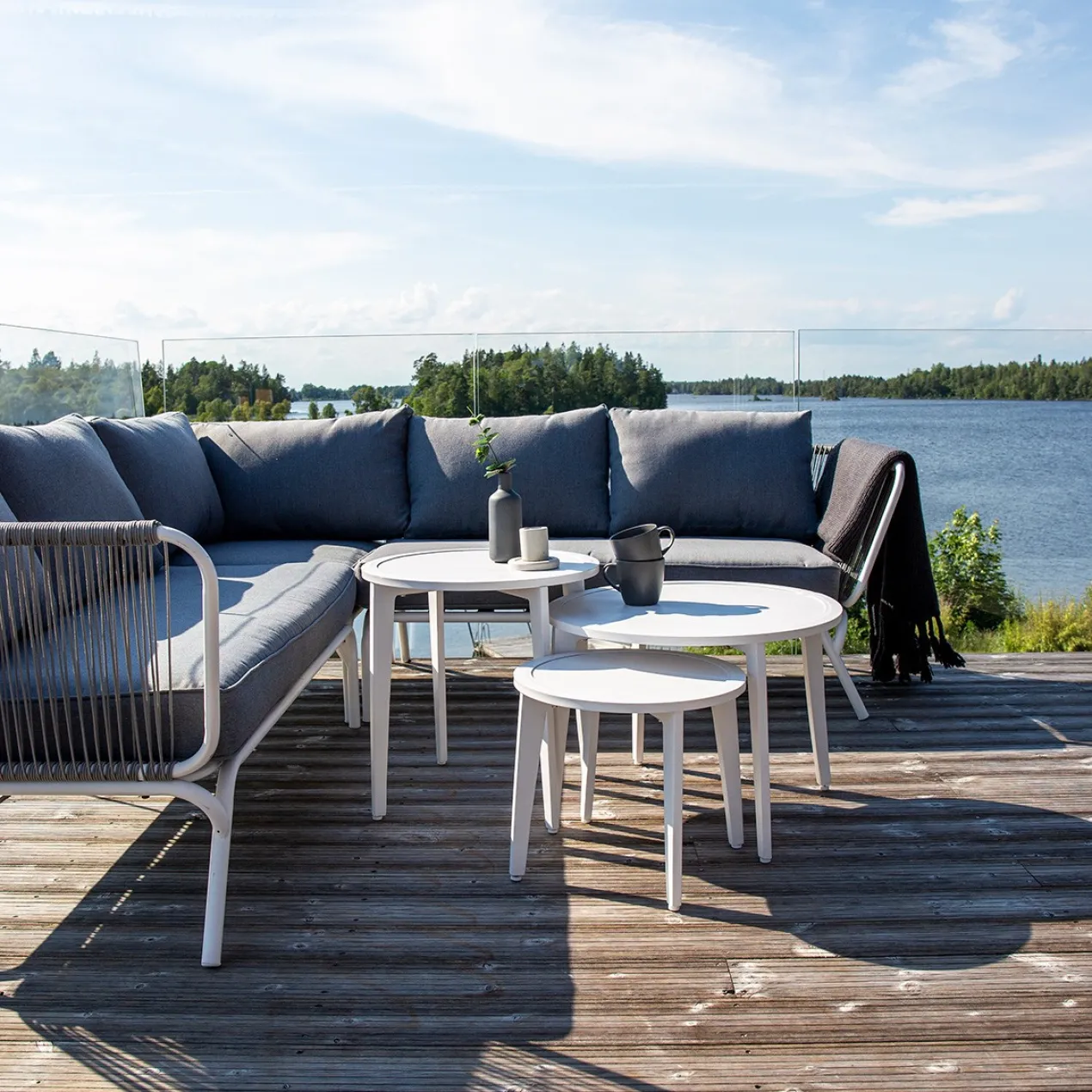 Complete 6-persoons tuinset Hanne met 3 tafeltjes