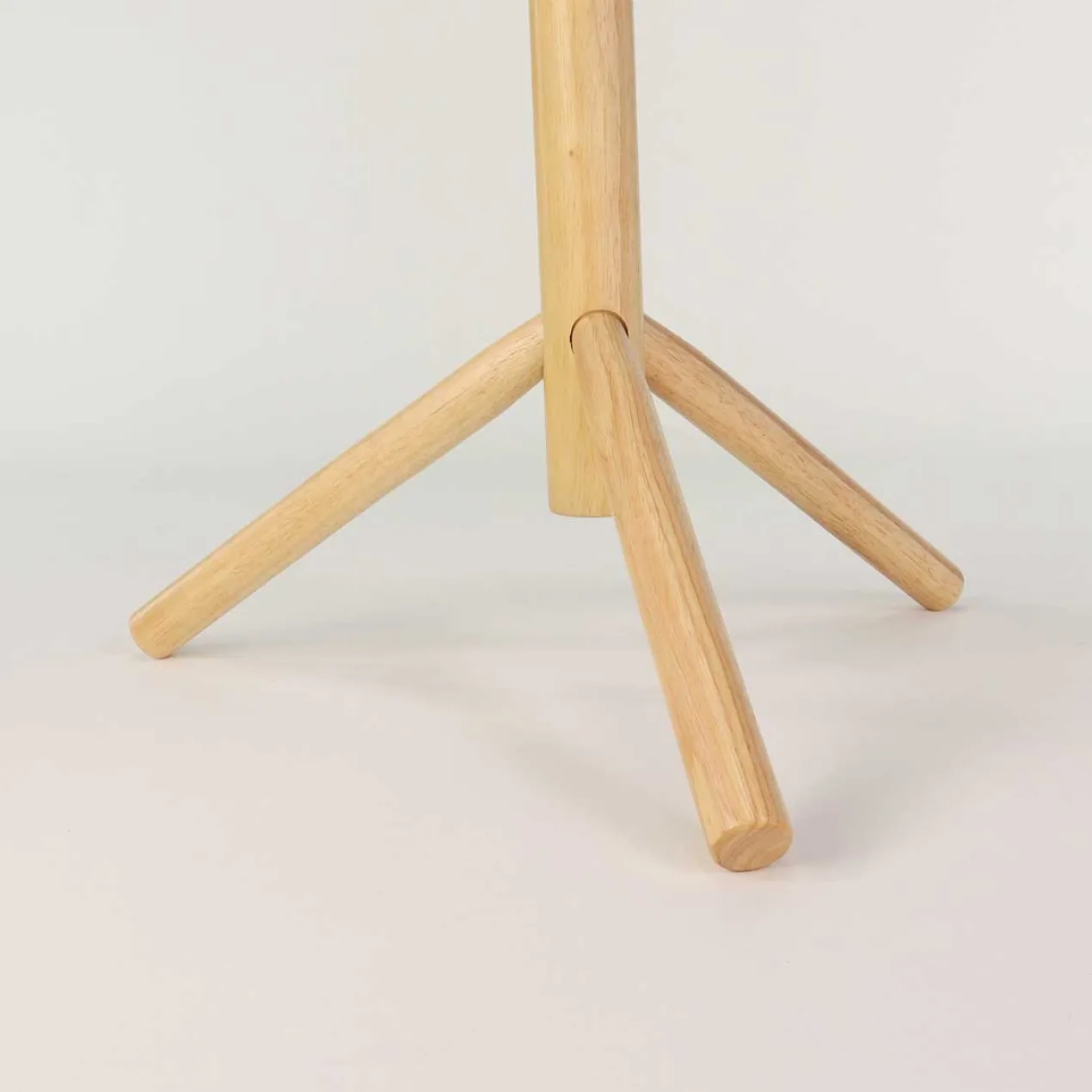 Dean houten staande kapstok - 176 cm hoog Naturel