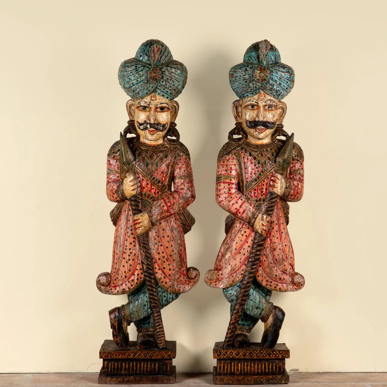 Decoatie Paleiswachters Satyajit - set van 2
