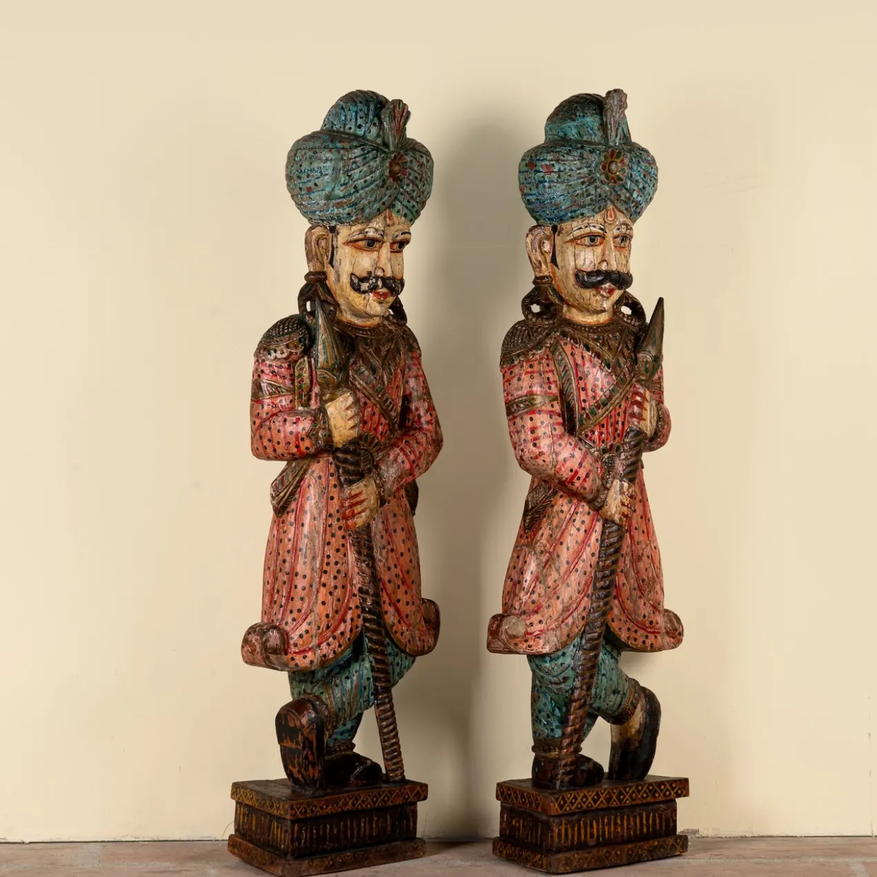 Decoatie Paleiswachters Satyajit - set van 2