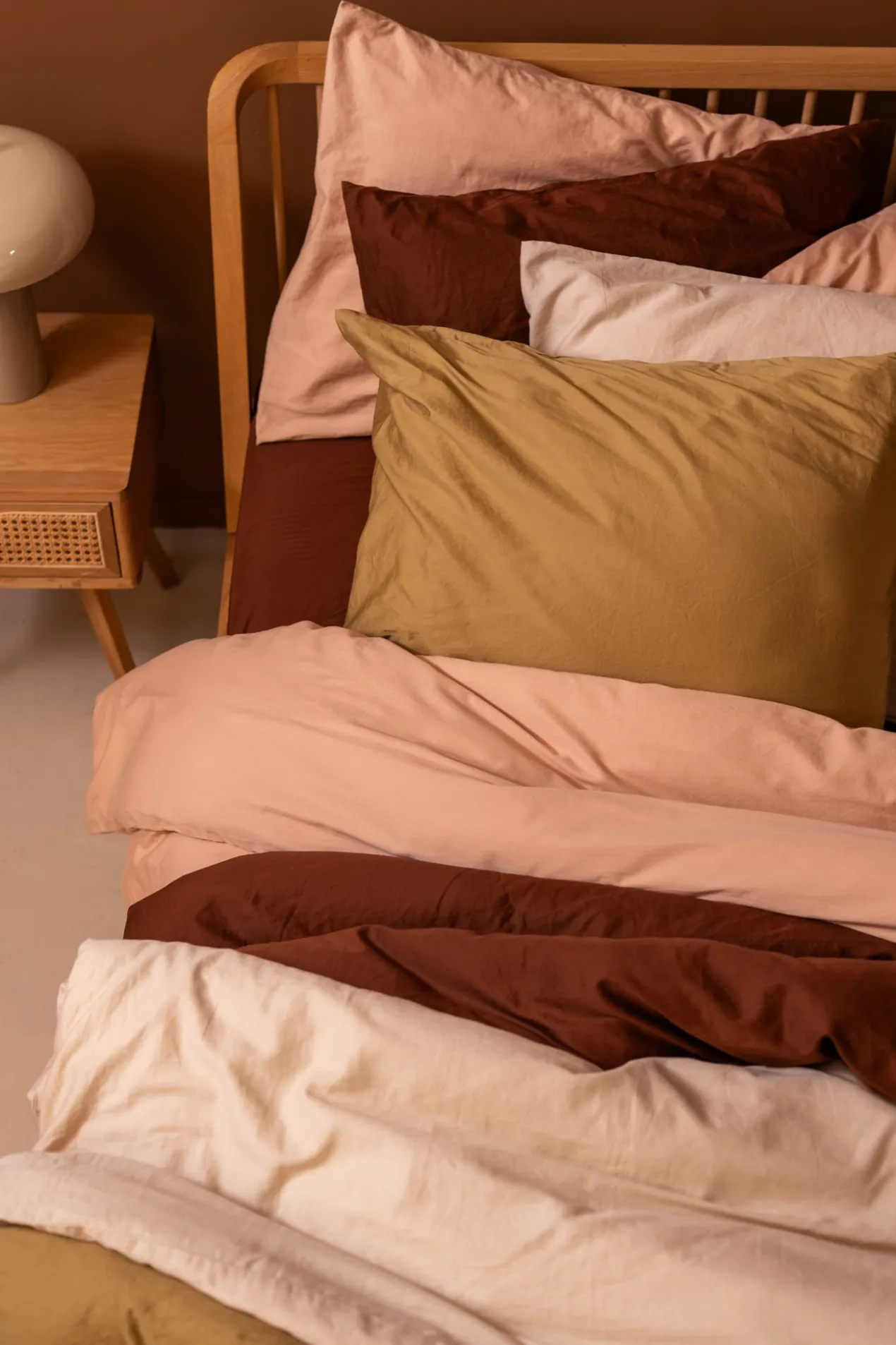 Dekbedovertrek Cotton Satin 240x220 cm dark brown