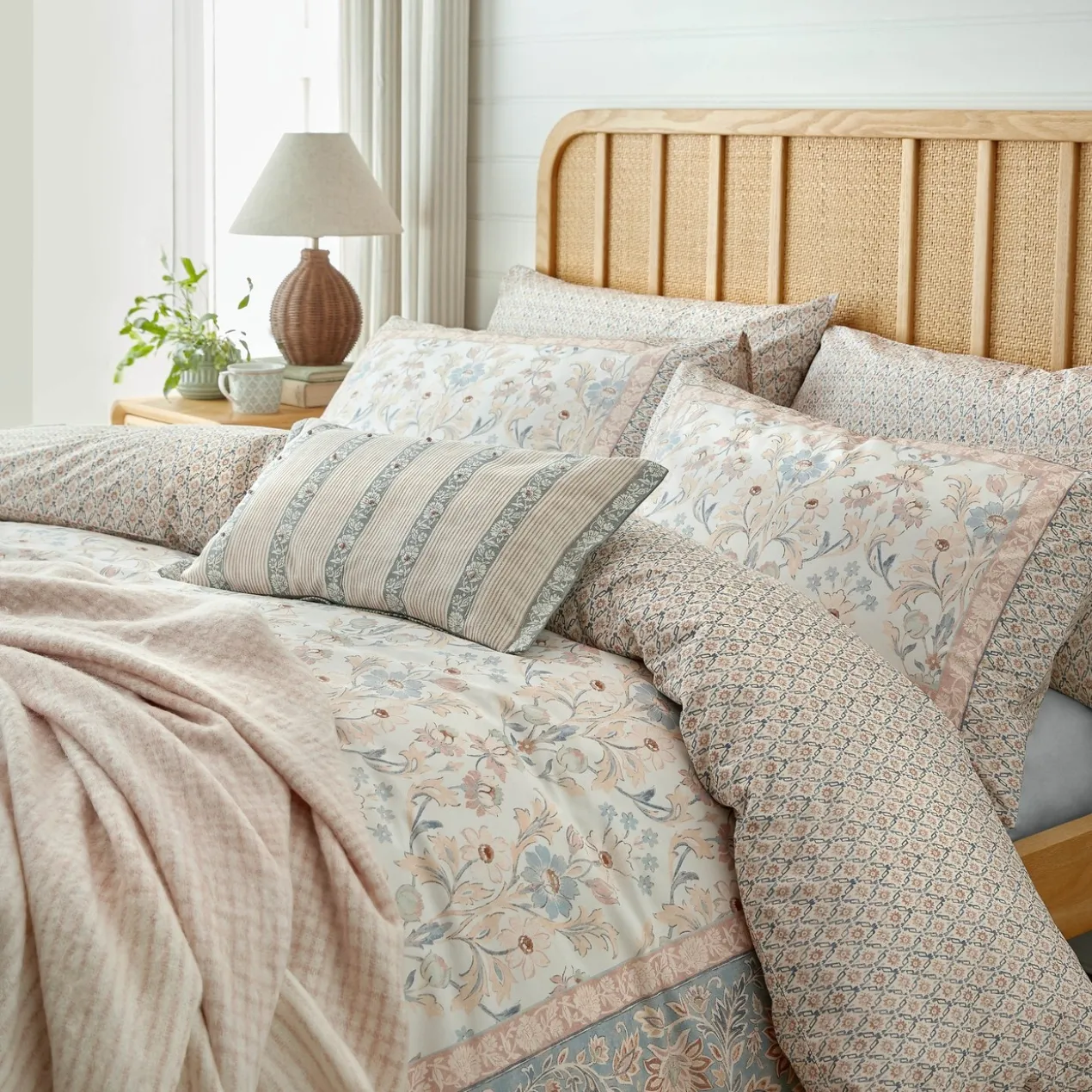 Dekbedovertrek Semington dusty pink 220x230 cm