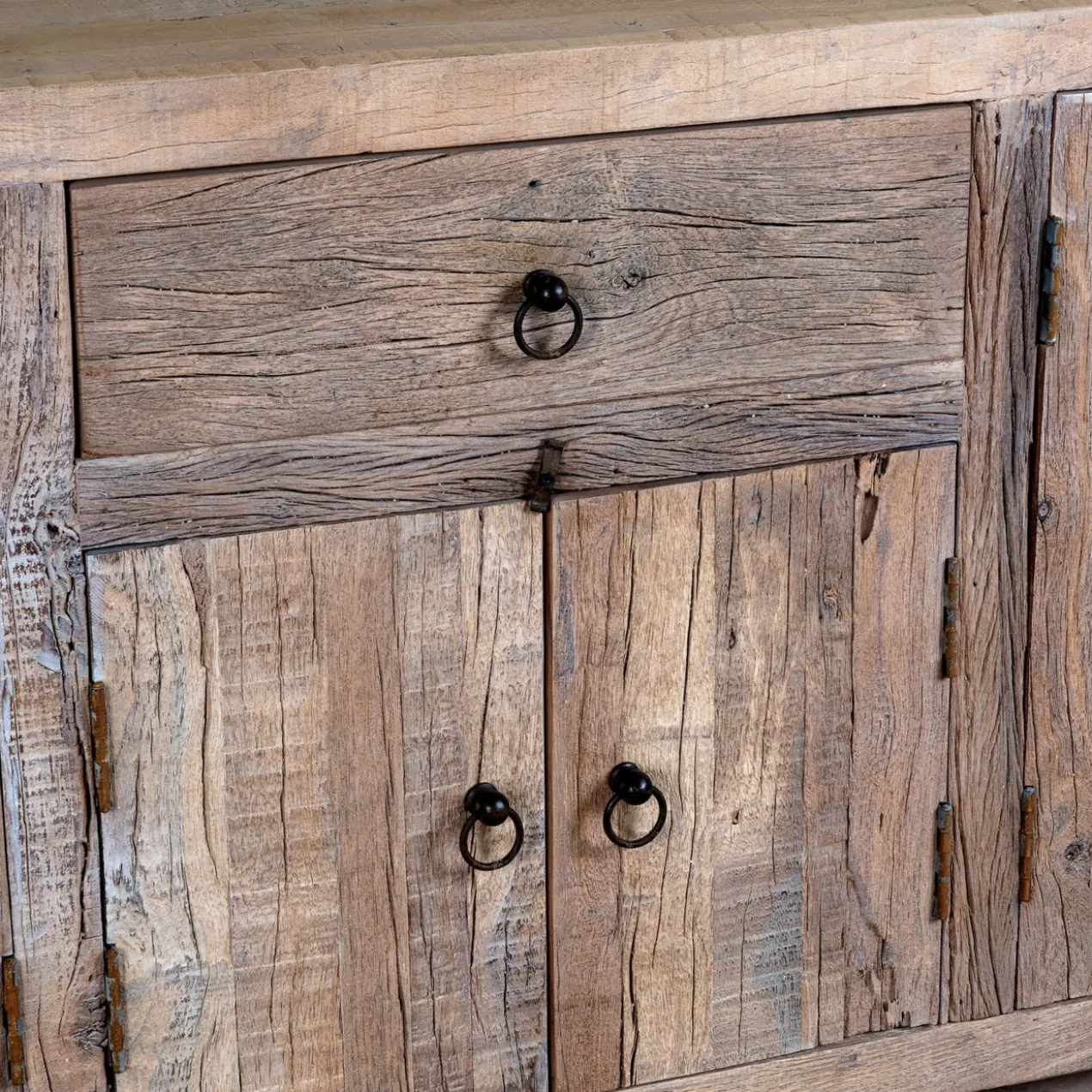 Devina - Rustiek Dressoir van Gerecycled Hout