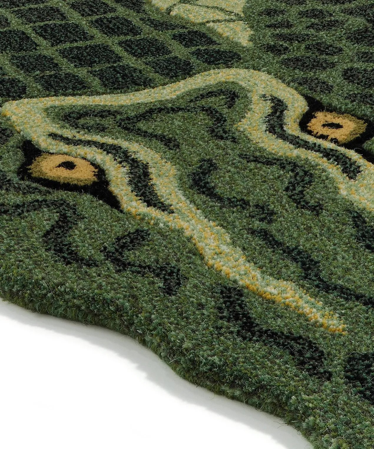 DG Crocodile Rug XL