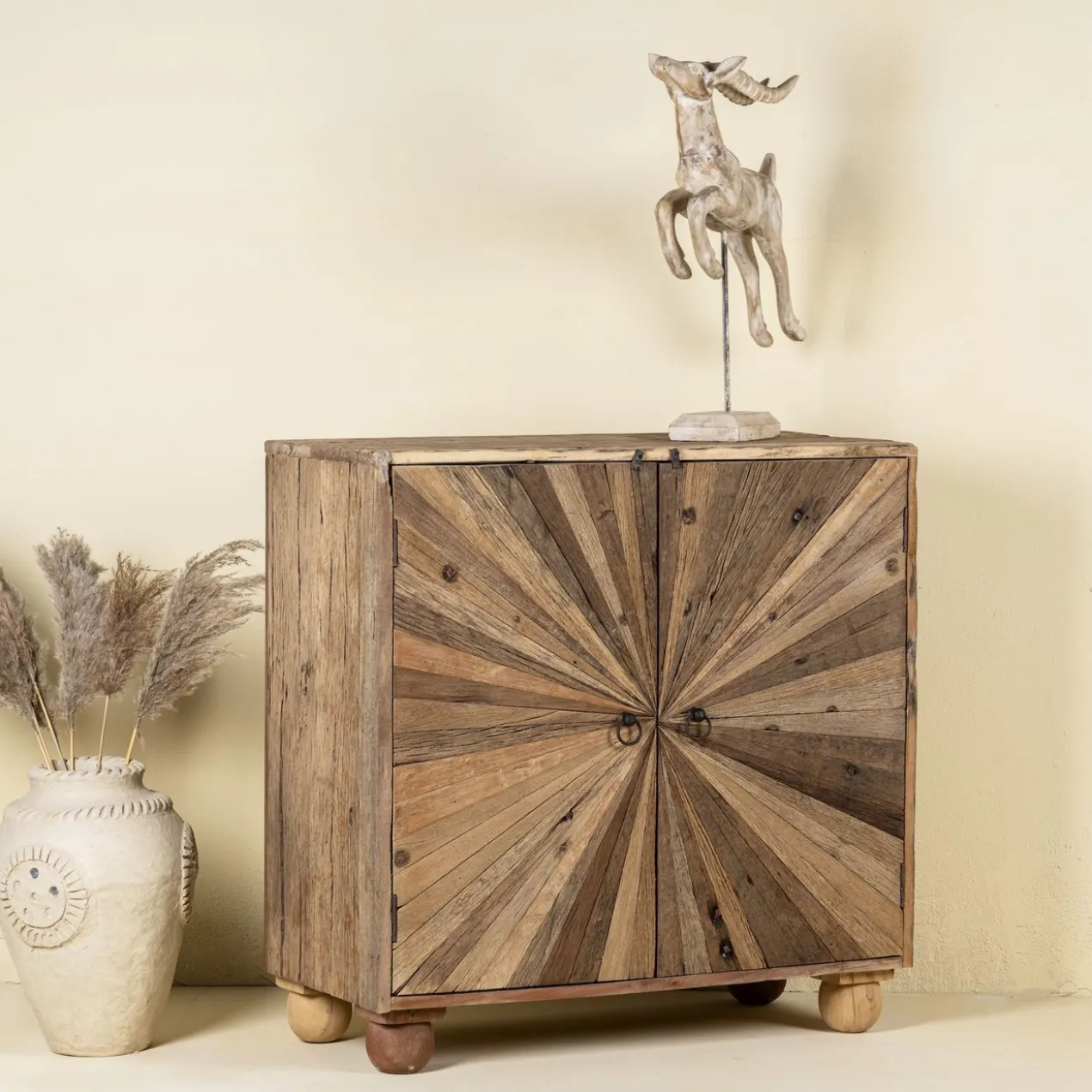 Dhriti - Kast van Gerecycled Hout met Zonpatroon