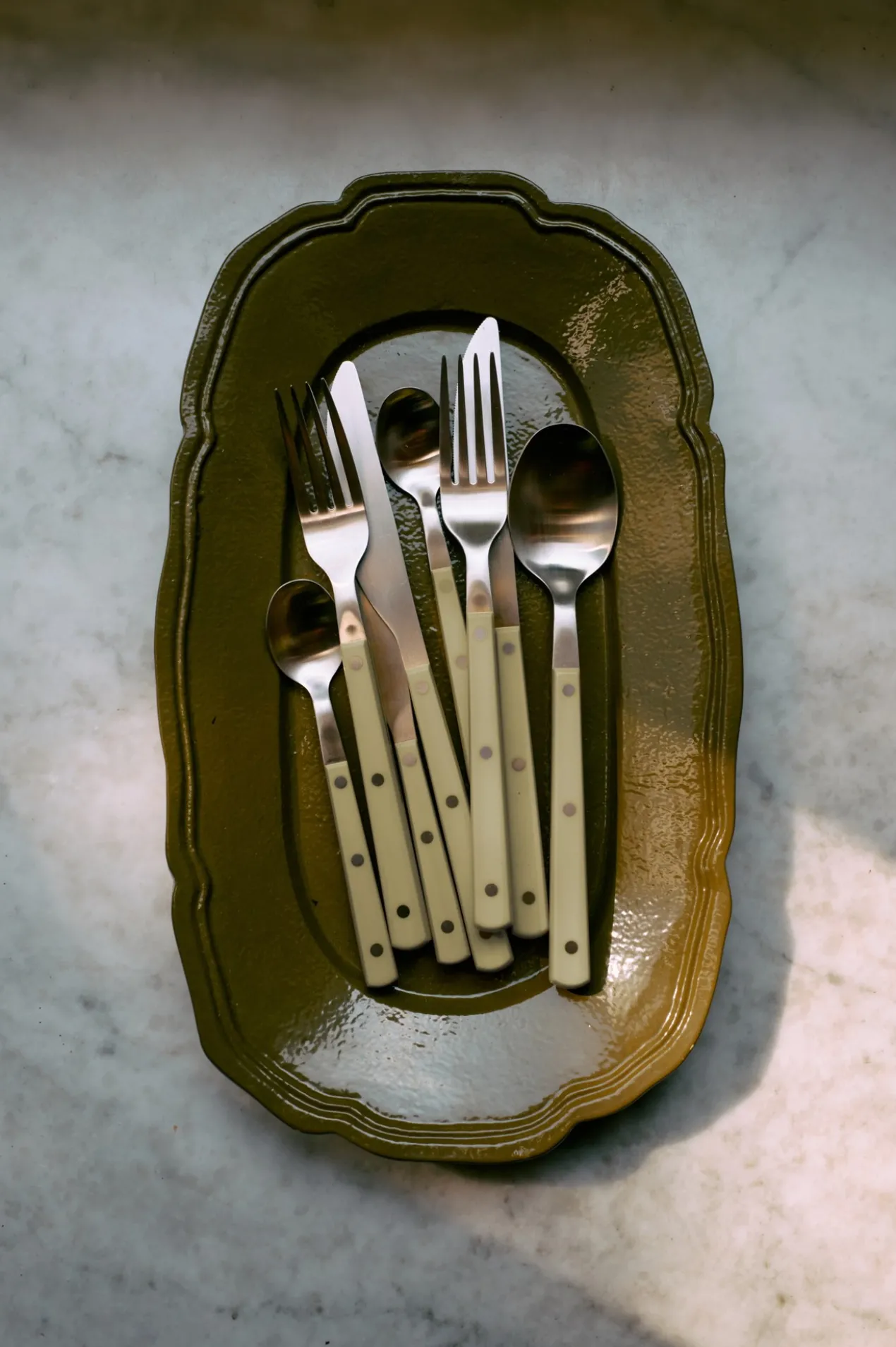 Dienblad New Classics olive