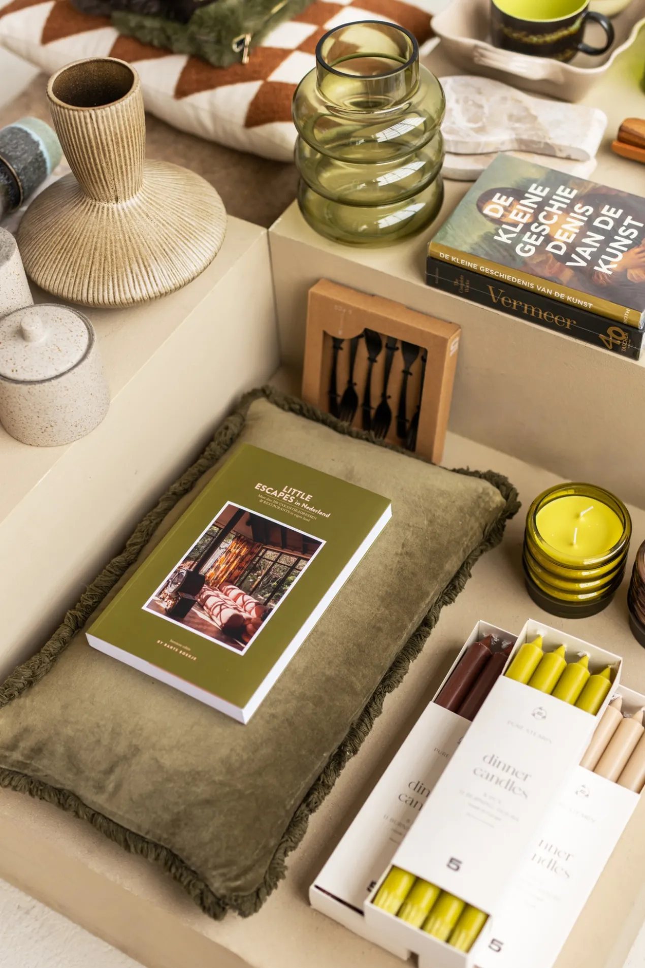 Dinerkaars 8 stuks avocado green