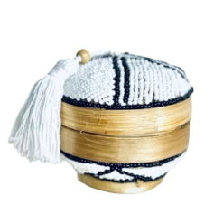 Doosje Bamboe kraaltjes/kwastje wit met zwart randje