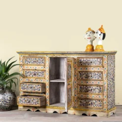 Dressoir Amrit