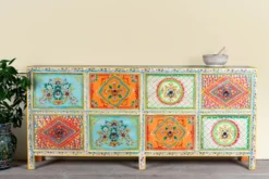 Dressoir Charusree