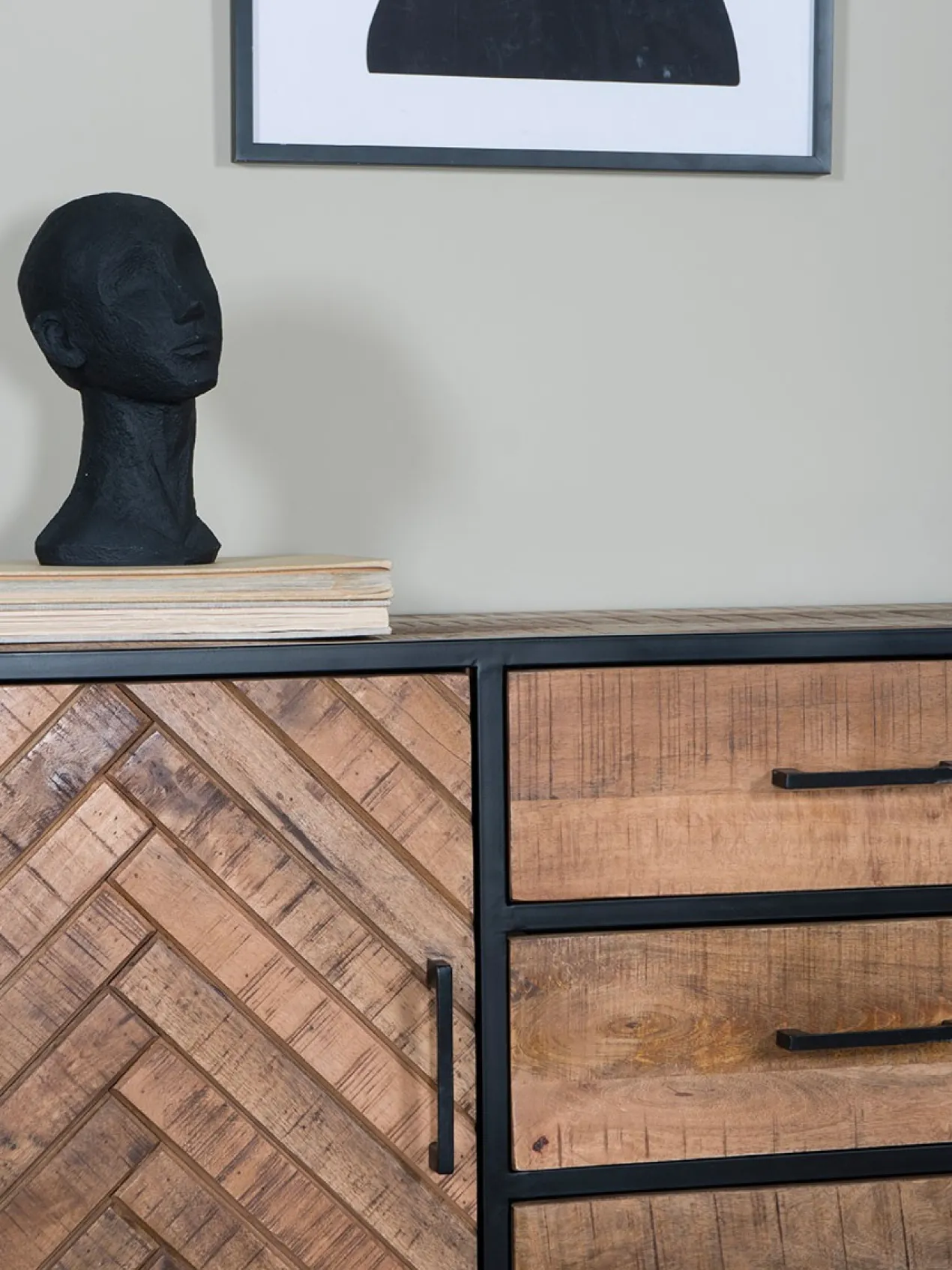 Dressoir Rune visgraat bruin