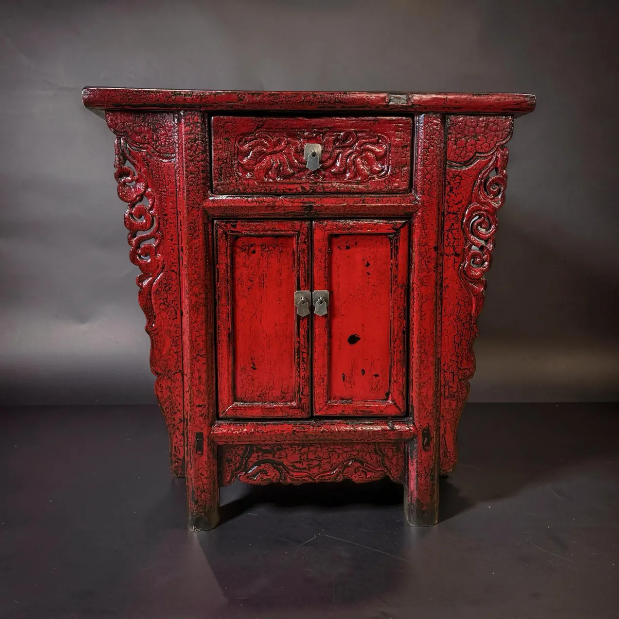Dressoir Shanxi 2deur 1la rood