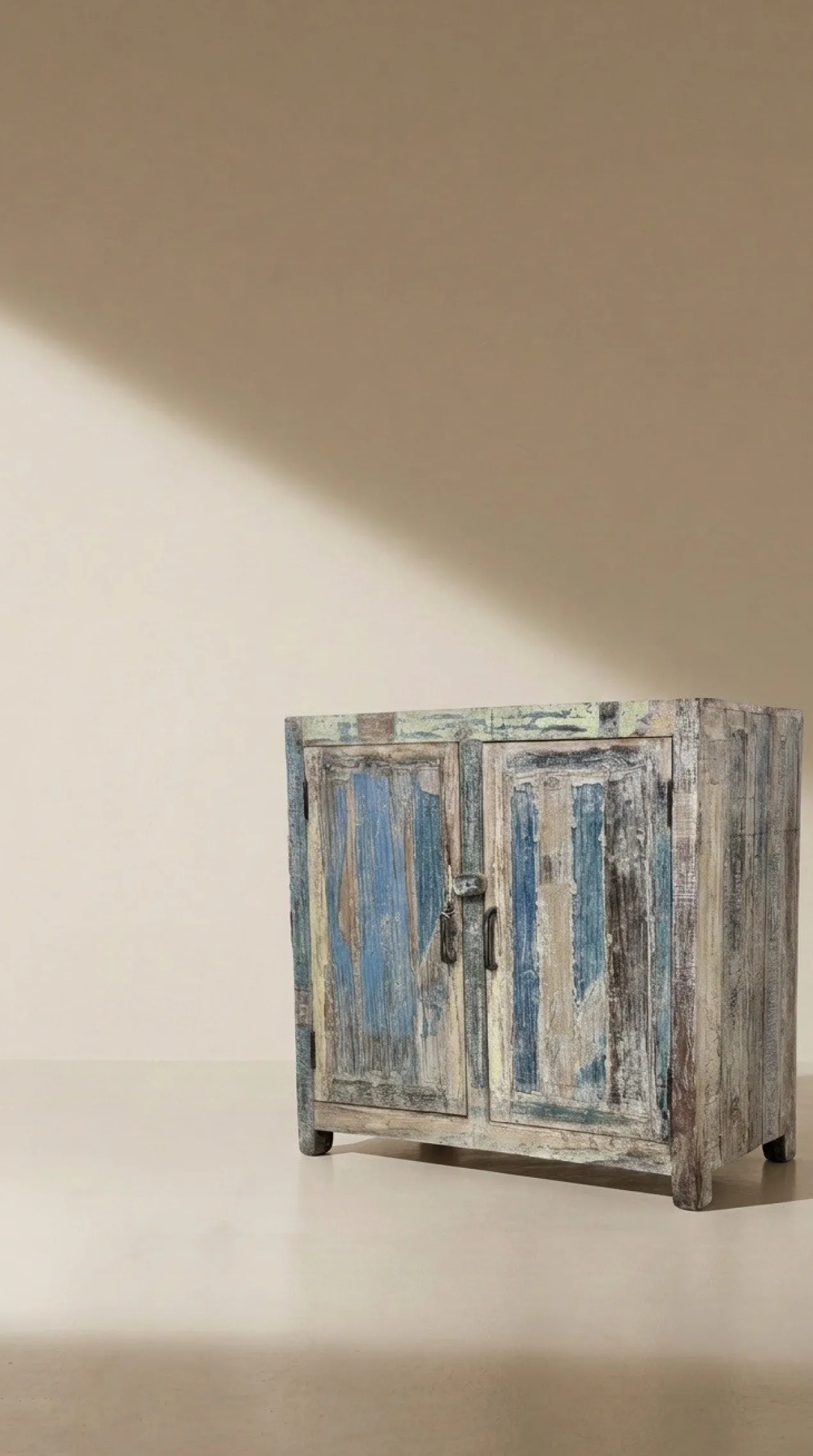 Dressoir Teuben uniek