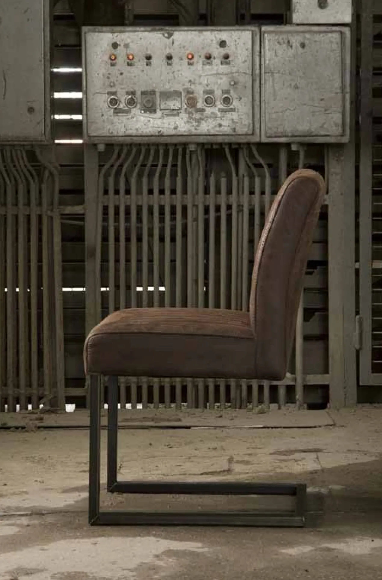 Eetkamerstoel Ferro Donkerbruin (6 stoelen)