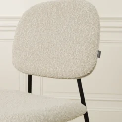 Eetkamerstoel Jasmijn bouclé beige - zwart onderstel