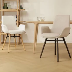 Eetkamerstoel Nena-Eef beige - walnoten onderstel