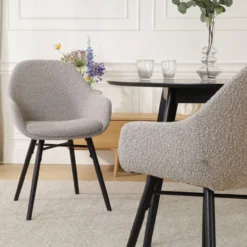 Eetkamerstoel Nena-Mae bouclé beige - zwart onderstel