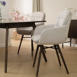 Eetkamerstoel Nena-mia beige - walnoot houten onderstel